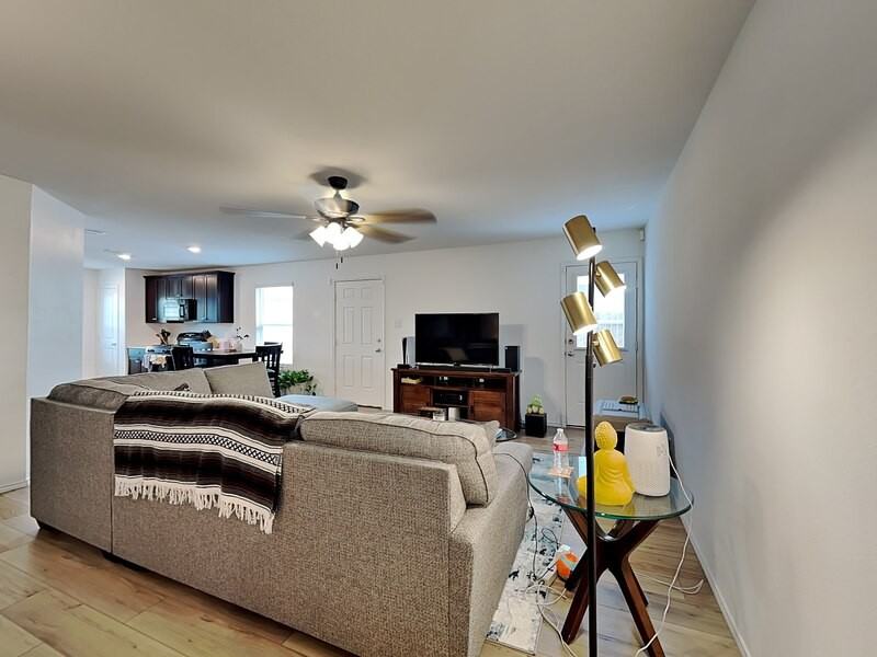 5603 Elwood Dr - Photo 2 of 15