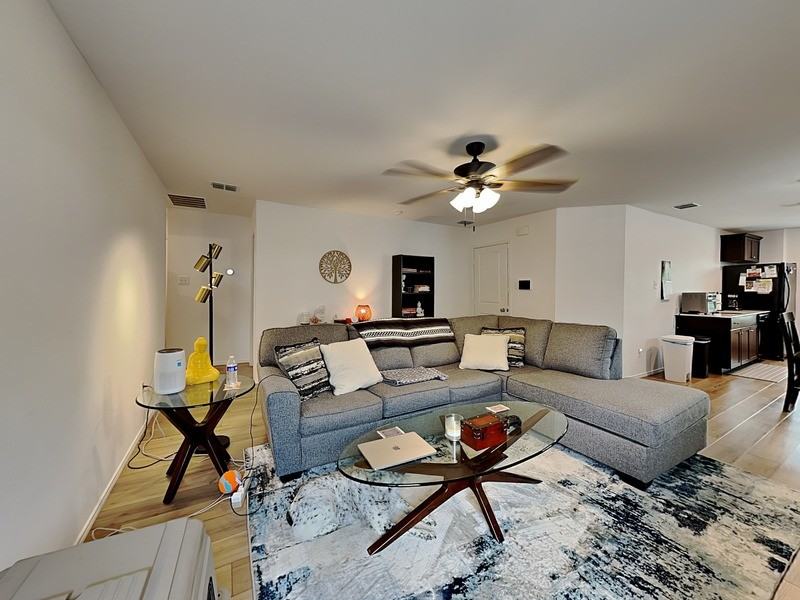 5603 Elwood Dr - Photo 5 of 15