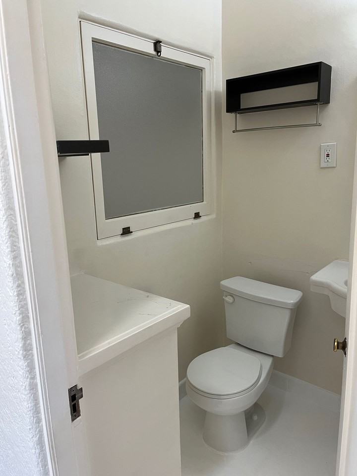 788-794 Molino Ave. - 2612 E. 8th St. Long Beach, CA 90804 - Photo 6 of 50