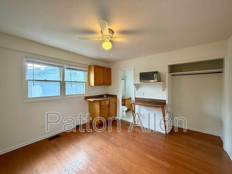 29 Parkman Pl #2 - Photo 2 of 7