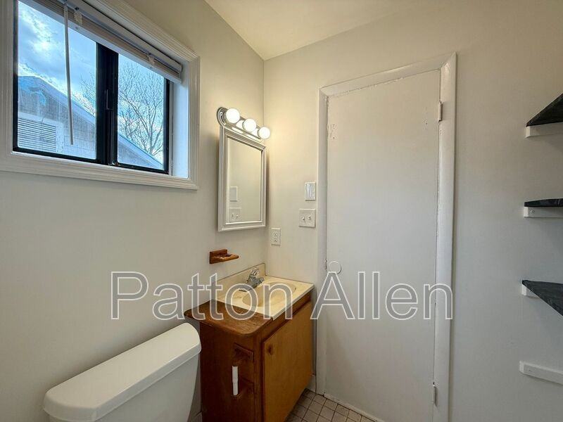 29 Parkman Pl #2 - Photo 5 of 7