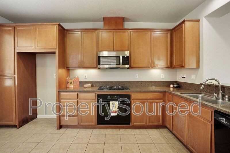 1723 Bermuda Pl - Photo 7 of 28