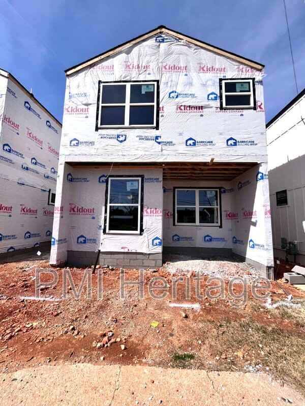 604 N 6th St - Photo 3 of 14