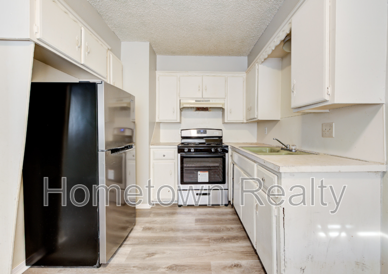 3333 S Walker Ave #03 - Photo 3 of 12