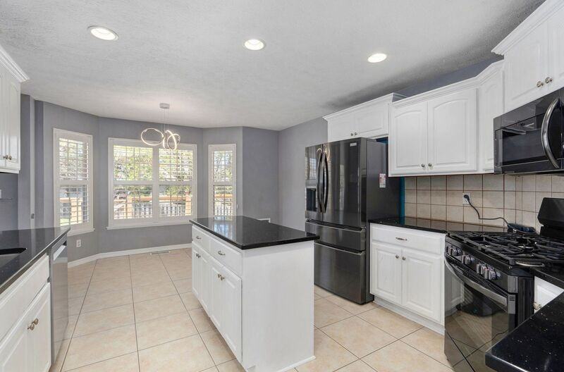 5545 S Michigan Ave - Photo 6 of 21