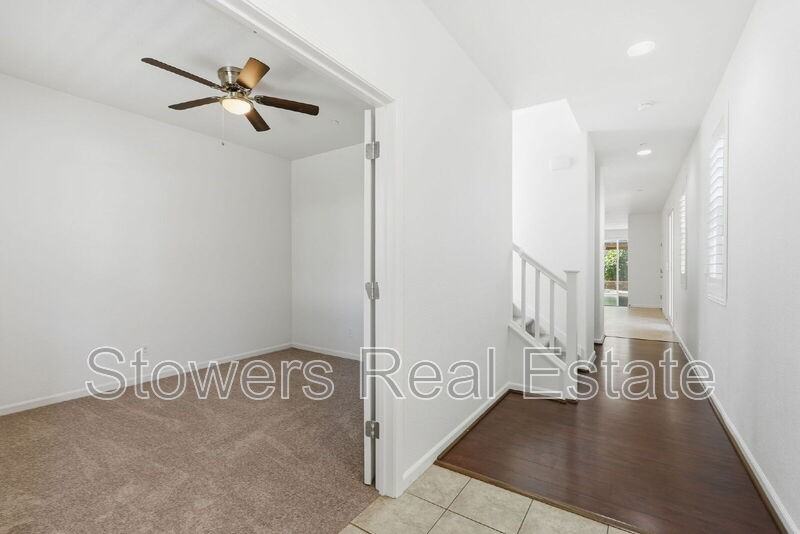 651 N Andalusia Way - Photo 4 of 47