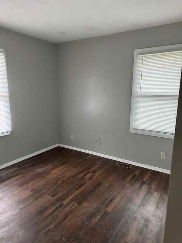 3226 Wellington Ave - Photo 7 of 8