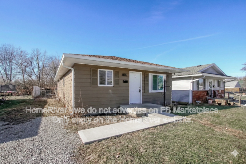 2806 Dietz St - Photo 2 of 19