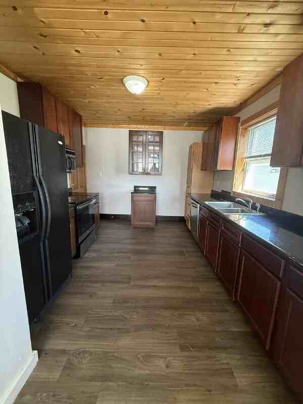 821 Broadway #1 - Photo 6 of 13