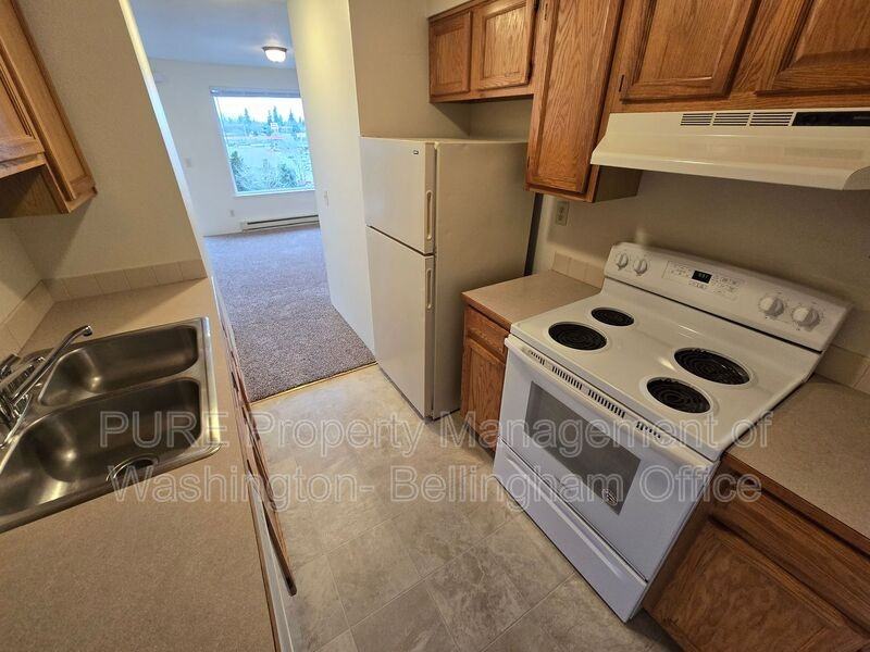 1252 Nevada St #304 - Photo 7 of 16