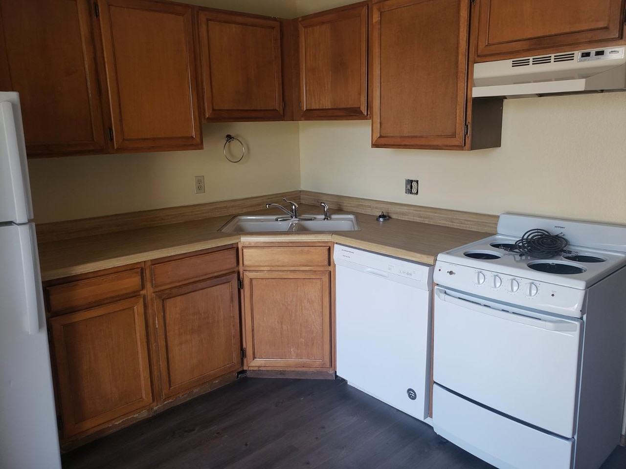 6353 Village Ln - Photo 3 of 13