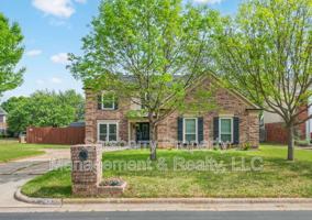 featured image of 3452 Whitney Way