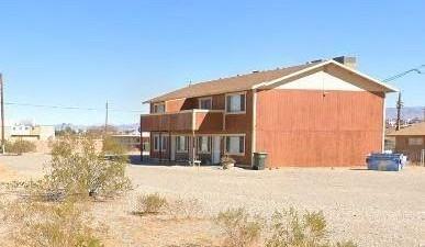 1235 Navajo Dr