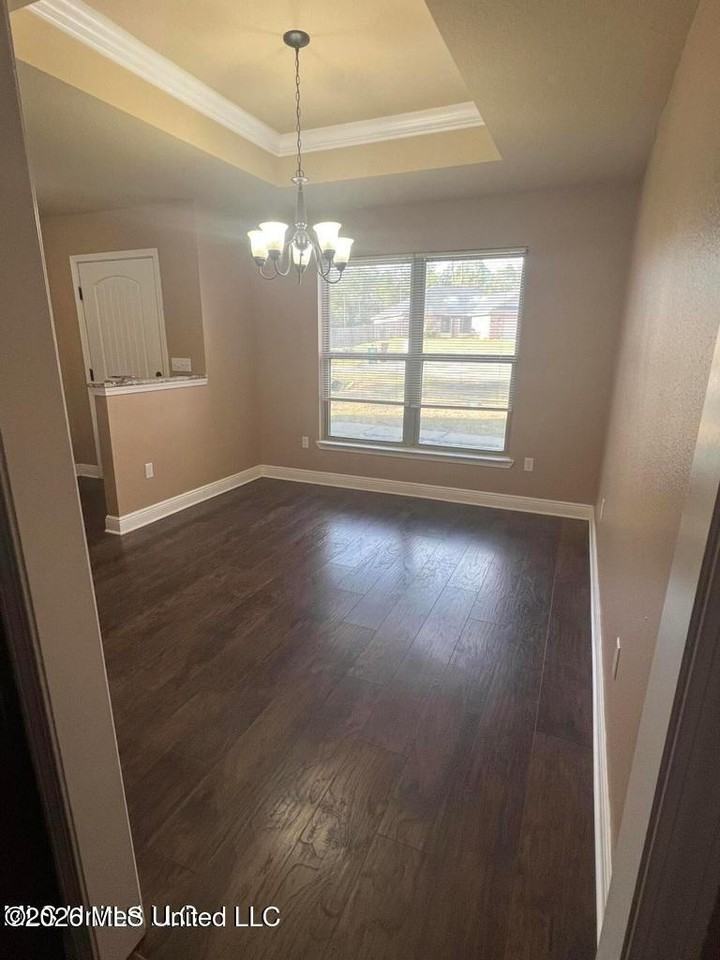 14912 Camp Ln - Photo 2 of 14