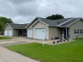 featured image of 1120 1120 -1270 W. 20th Avenue