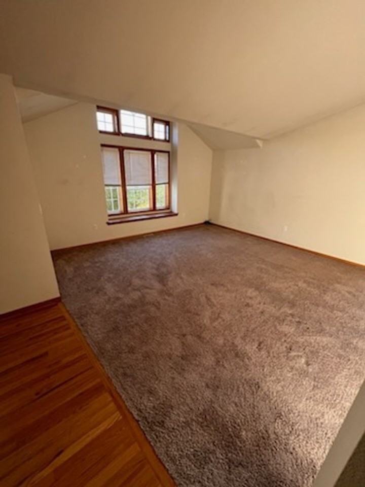 10110 101st Avenue Ct Sw - Photo 3 of 19