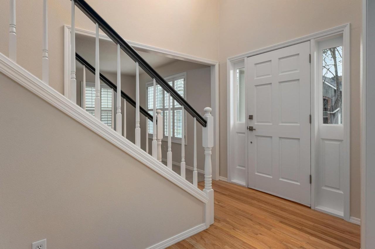 4735 Hastings Pl - Photo 5 of 50