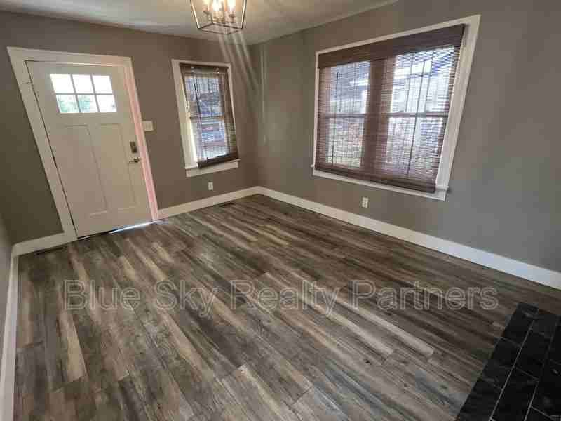 3604 Decatur Dr - Photo 4 of 18