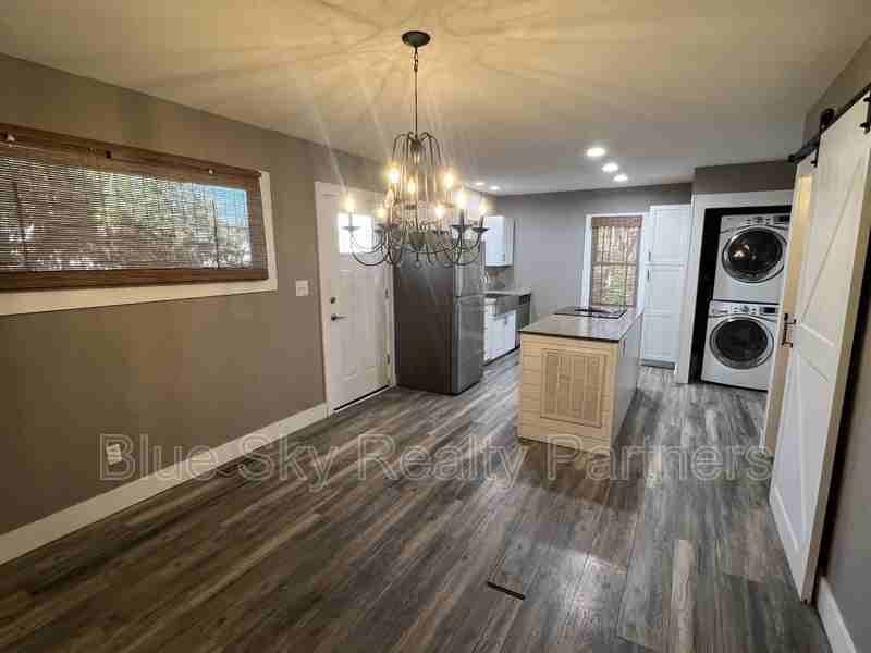 3604 Decatur Dr - Photo 7 of 18