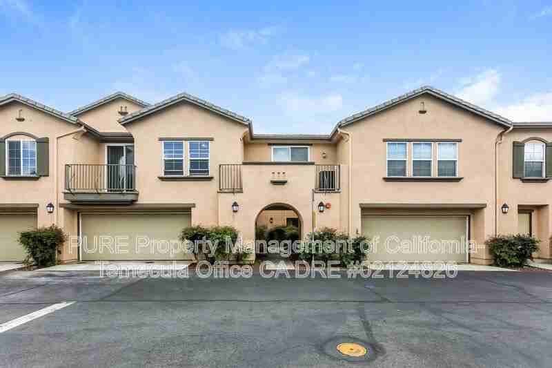 31881 Delfina Way
