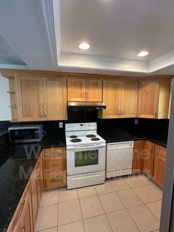 43175 Washington Cmn - Photo 4 of 17