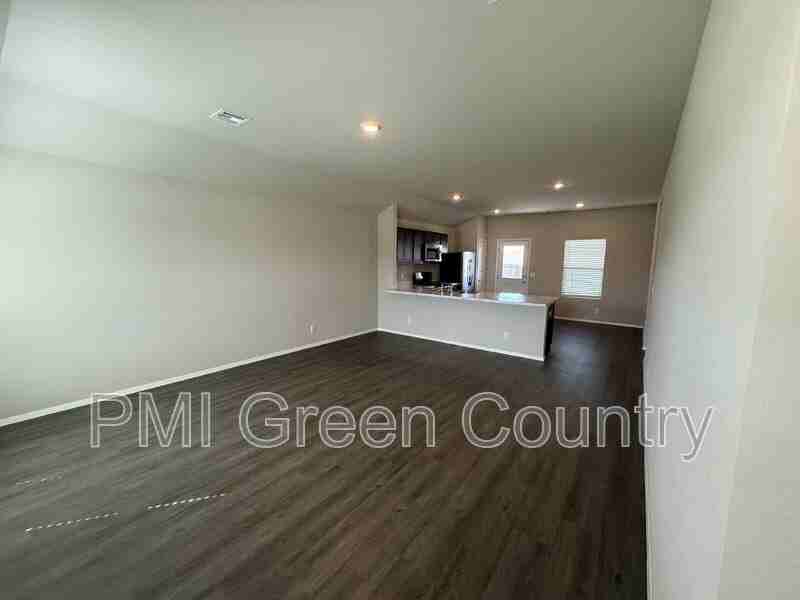 29333 E 80th St S - Photo 6 of 23