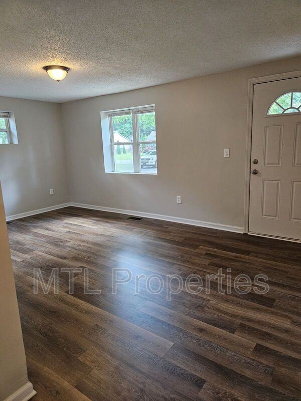 2709 Marmac Rd - Photo 4 of 15