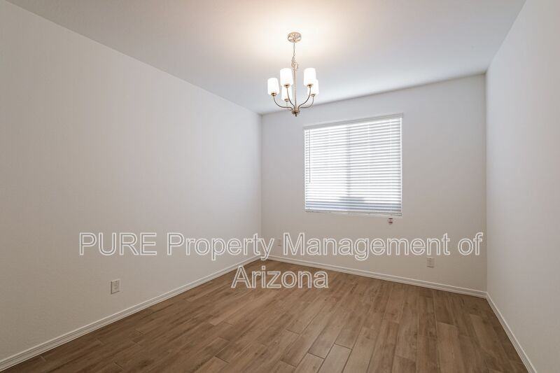 10155 W Crittenden Ln - Photo 6 of 28