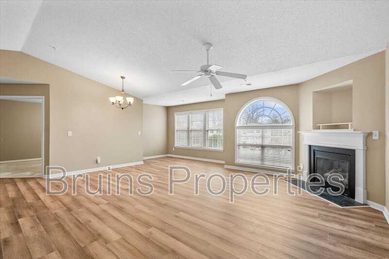 6113 Hedgecock Cir #3D - Photo 4 of 50