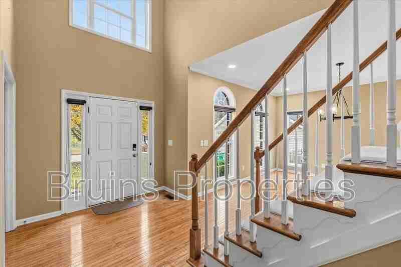 1835 Morgans Mill Way - Photo 6 of 50