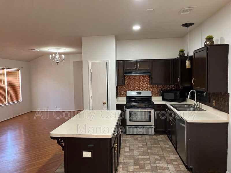 15004 Antique Finish Dr #15004 - Photo 3 of 15