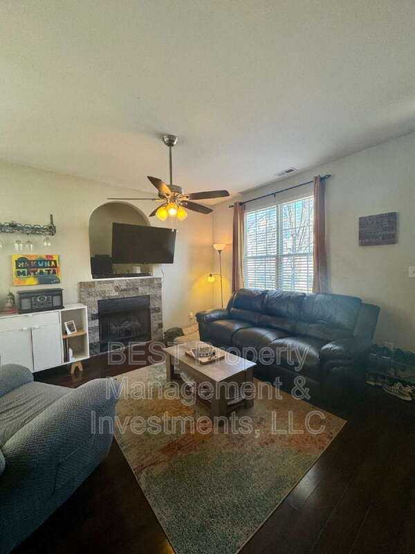 8130 Kings Creek Dr - Photo 5 of 44