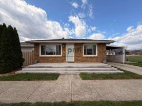 9546 Gordon Dr - Photo 1 of 1