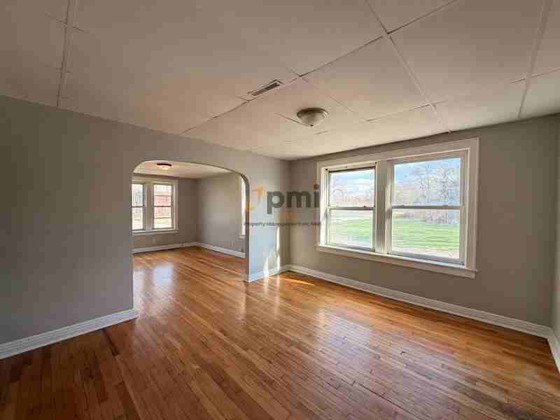 672 Connecticut St #1S - Photo 4 of 12