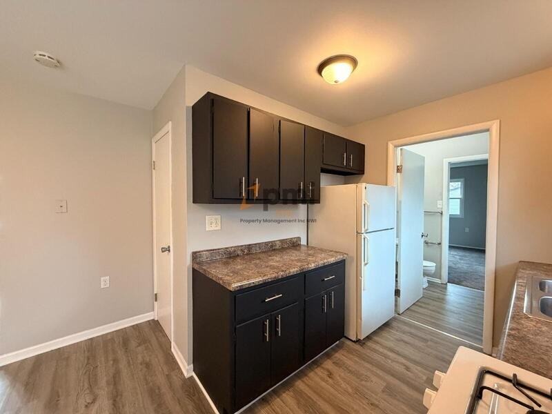 325 Lahonda Dr - Photo 6 of 20