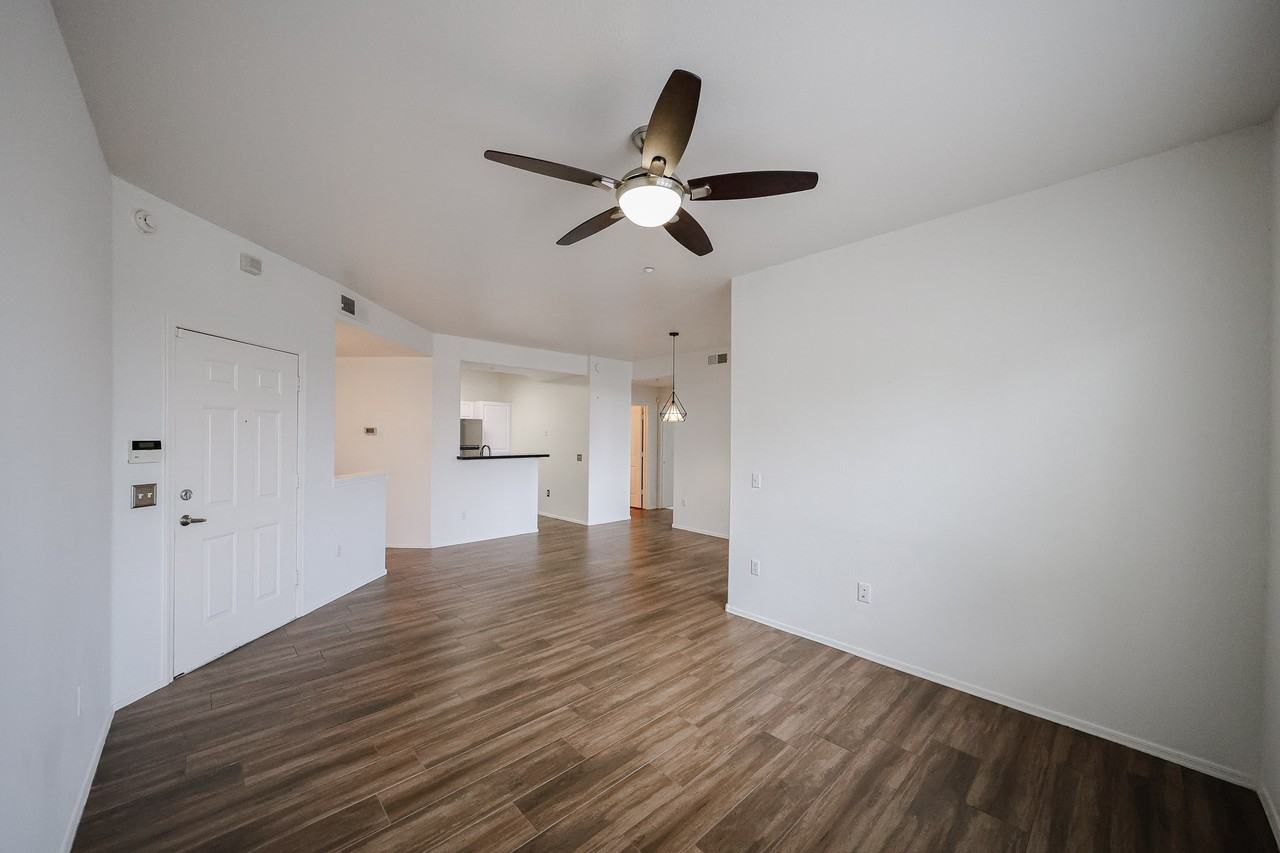 5303 N 7th St #232 - Photo 7 of 46