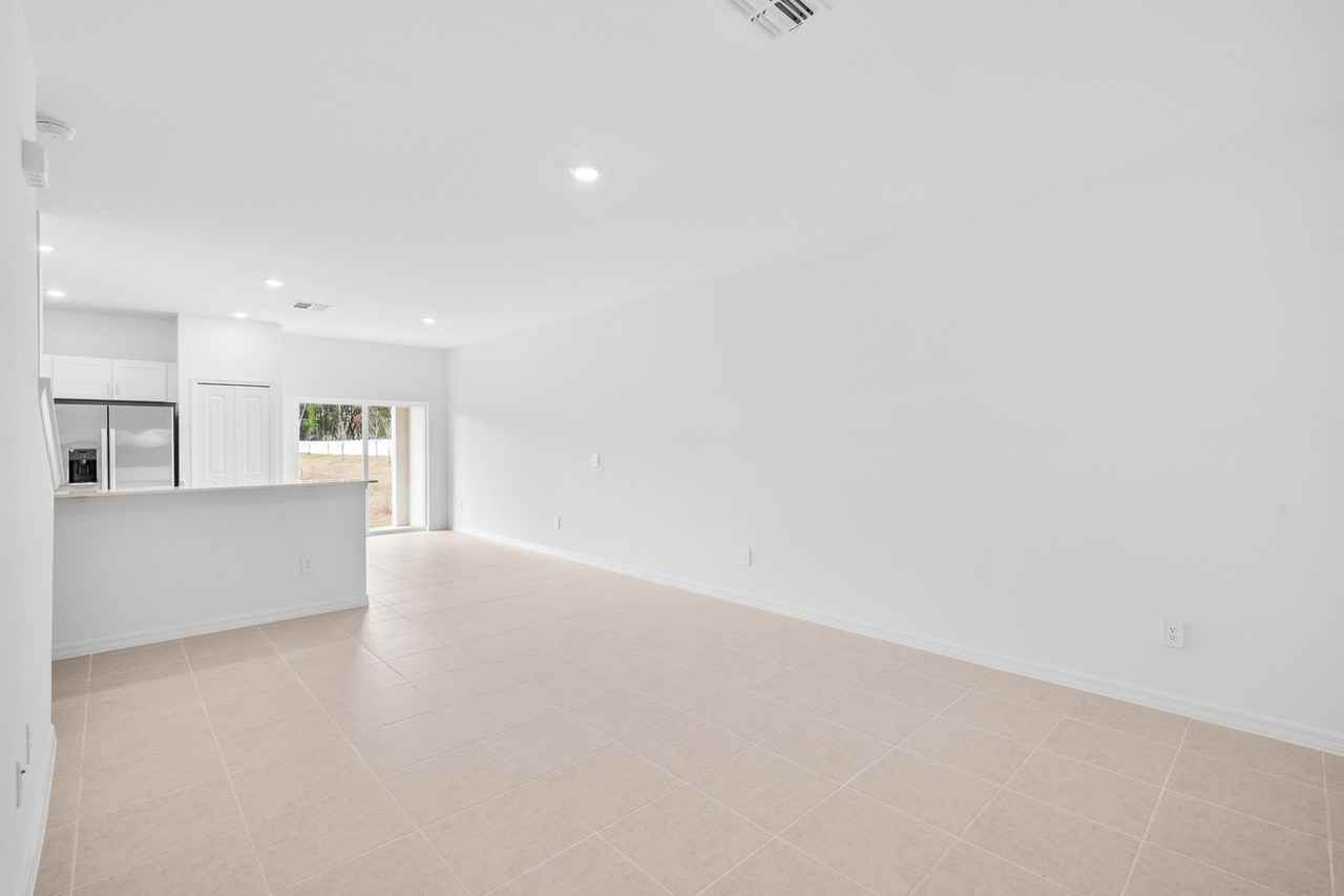 36148 Risa Michele St - Photo 6 of 35