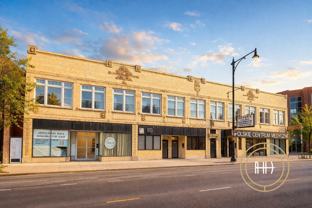 3015 N Milwaukee Ave #212 - Photo 1 of 1