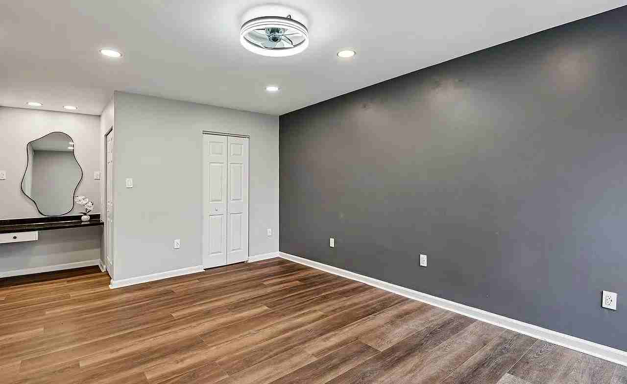 19 Silverwood Cir - Photo 5 of 15