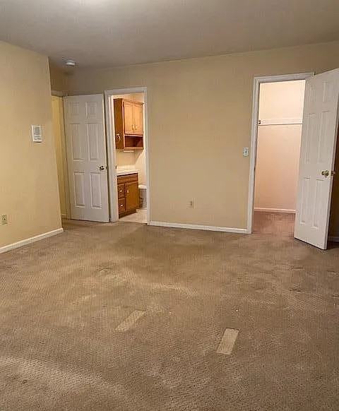 978 Cold Spring Rd - Photo 3 of 13