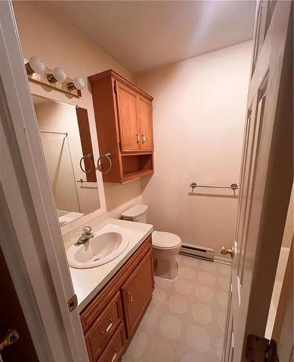 978 Cold Spring Rd - Photo 5 of 13