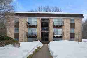 featured image of 121 Bailey St