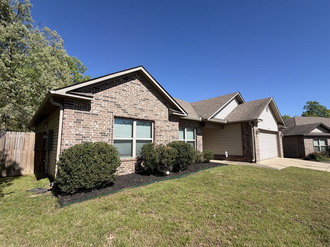 2008 Dandelion Dr - Photo 2 of 20