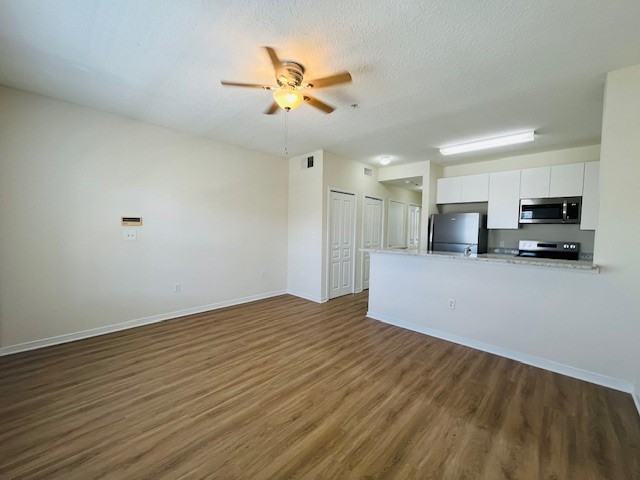 606 Market St #230 - Photo 3 of 10