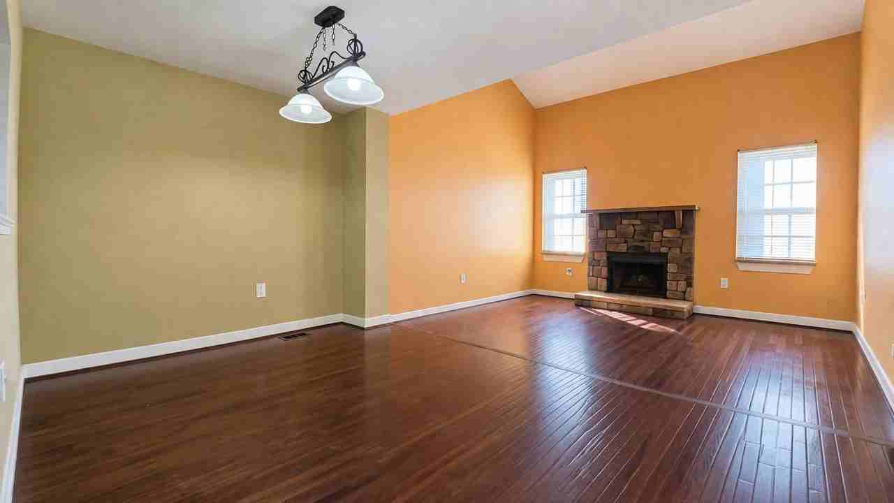 20521 Neerwinder St - Photo 4 of 21