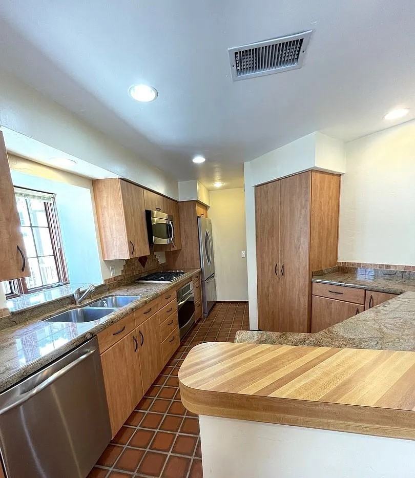 8694 Villa La Jolla Dr - Photo 6 of 8