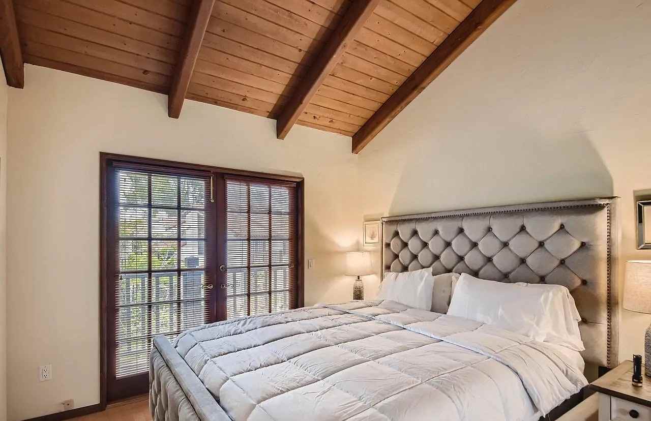 8694 Villa La Jolla Dr - Photo 7 of 8