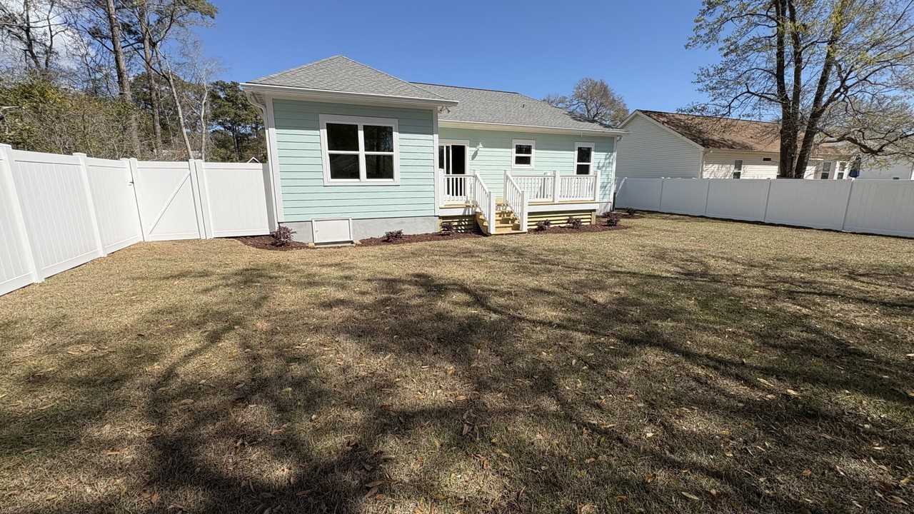 2749 Sea Aire Dr Sw #NA - Photo 3 of 8