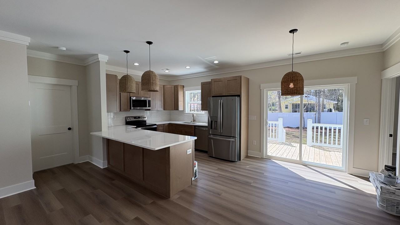 2749 Sea Aire Dr Sw #NA - Photo 5 of 8