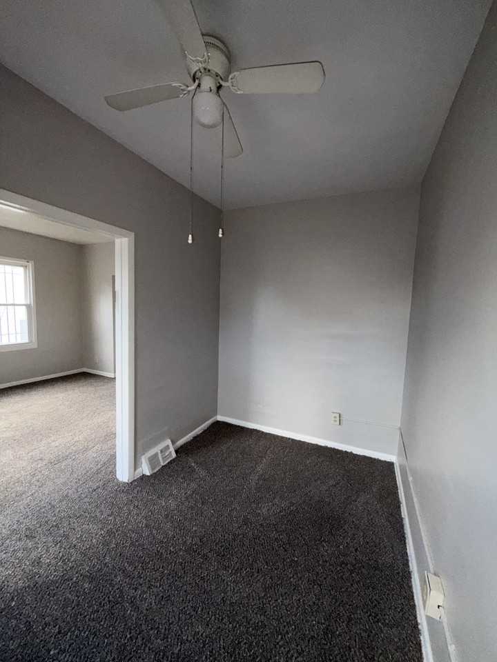 3417 Storer Ave - Photo 5 of 20